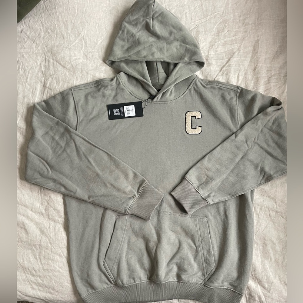 NWT Cuts Hooded Sweatshirt 100% Cotton